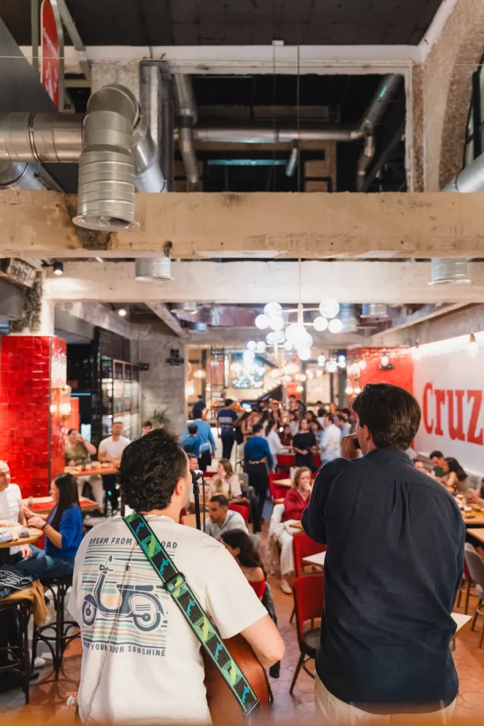 Música y Tapas en Factoría Cruzcampo